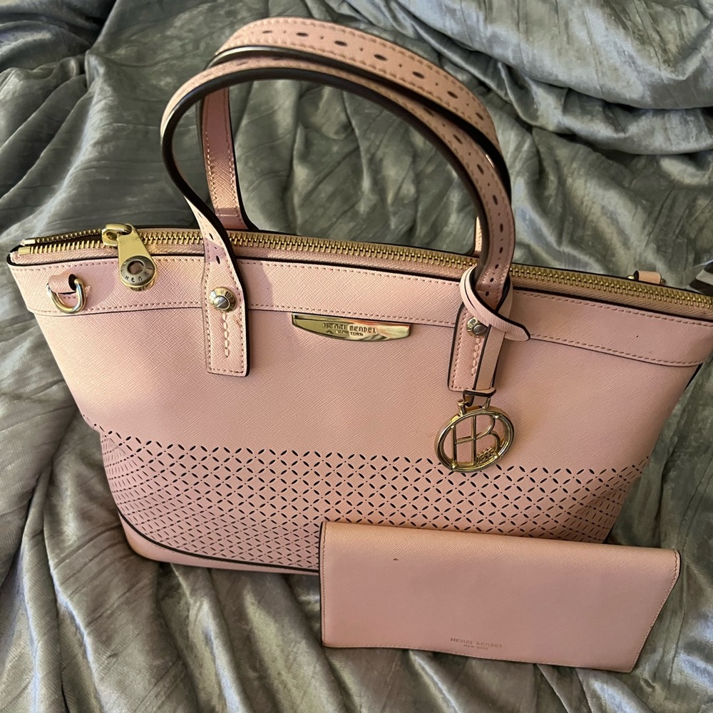 Henri Bendel